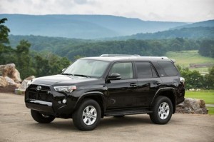 2014_Toyota_4Runner_SR5_002_51055_2524_low