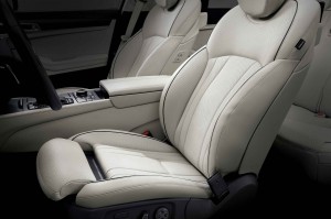 2015-hyundai-genesis-interior-seats