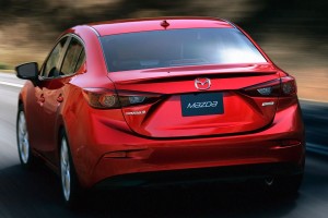 2015_Mazda_Mazda3_i_SV_4dr_Sedan_20L_4cyl_6M_3578078