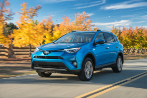 2017-Toyota-Rav4-Hybrid-Limited-front-three-quarter-in-motion-05